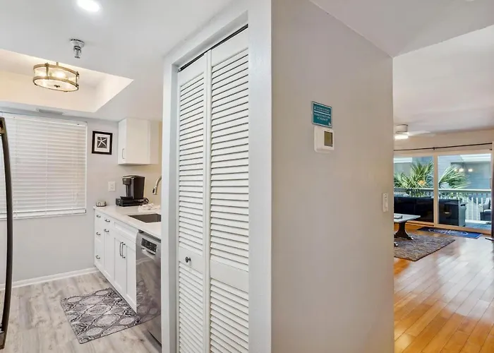 Pelican Pointe 2a *